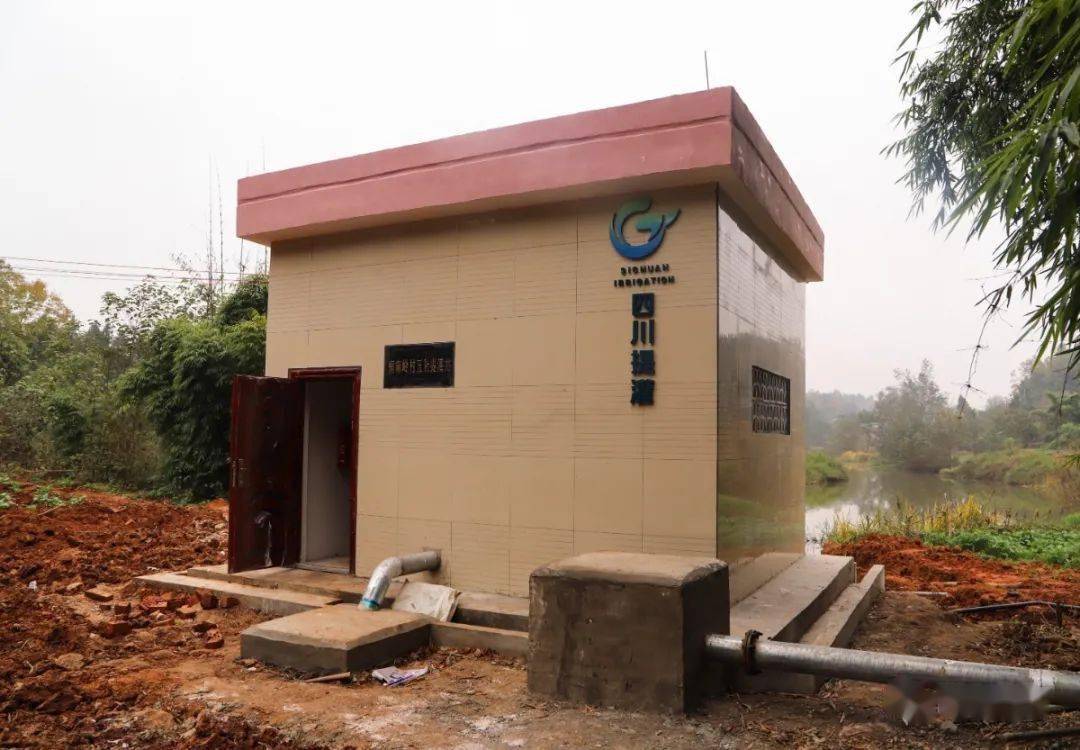 自从建了两座提灌站后,通过"土地流转 产业造血"的模式,建设高效生态