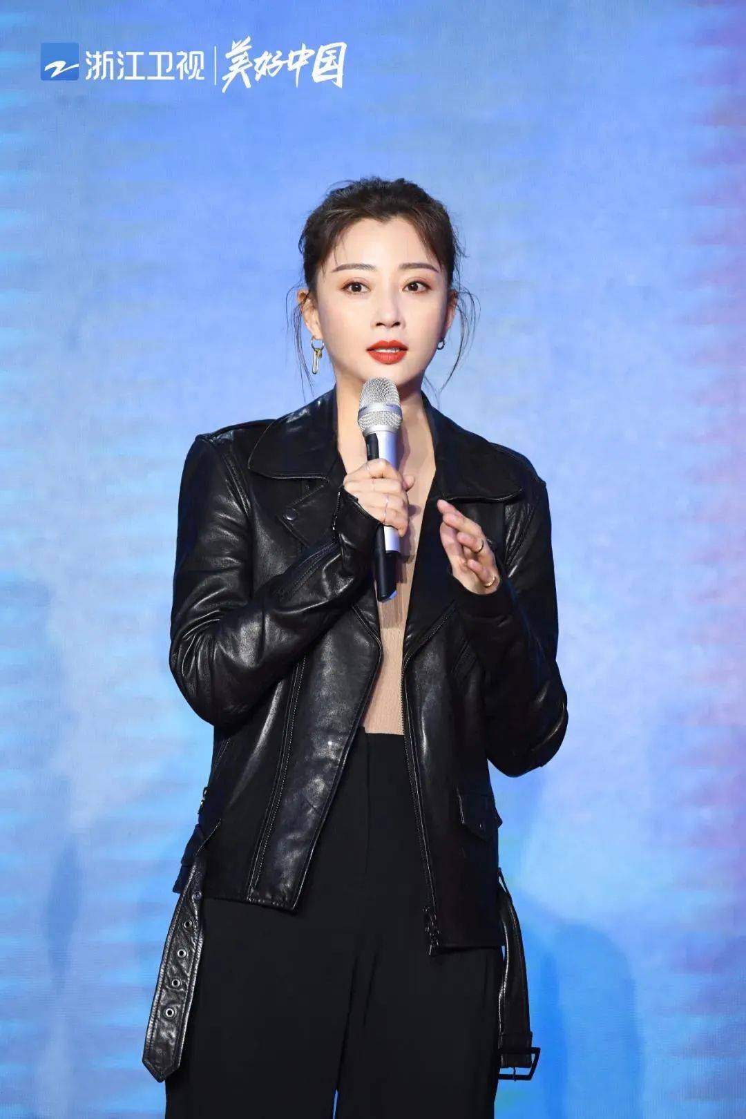 三牛"犇腾"致美好浙江卫视组合打造荧屏贺岁盛宴2020年是极为特殊的