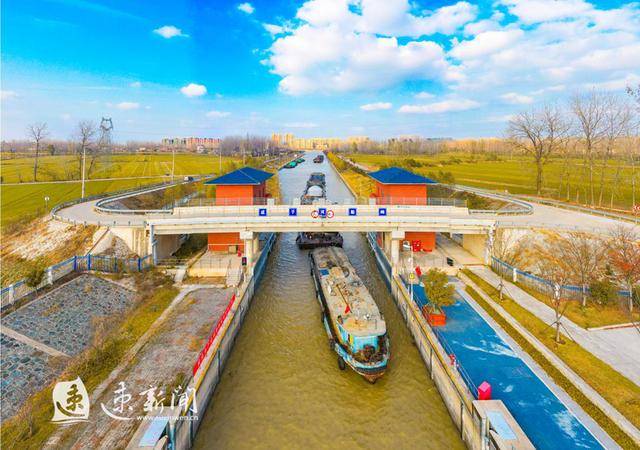 醉美来看冬日下大运河畔的宿迁成子河船闸