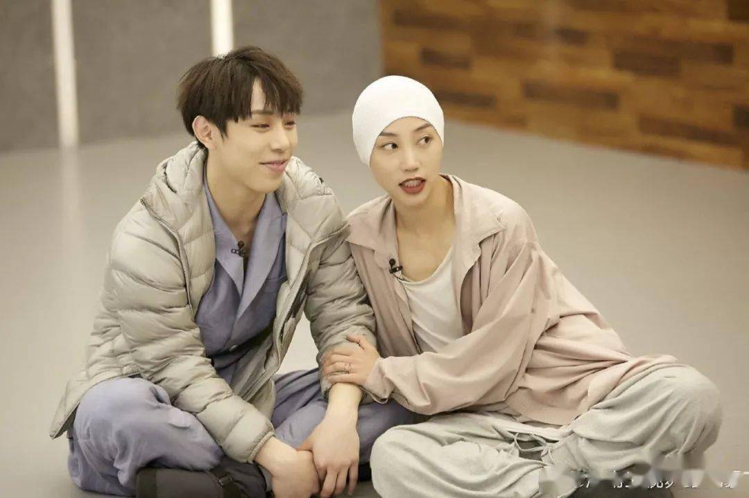 都喜欢谢欣和陈添来看看这两位有多像吧傻傻分不清楚啊