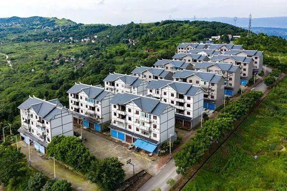 网络展览重庆市脱贫攻坚摄影作品选十五