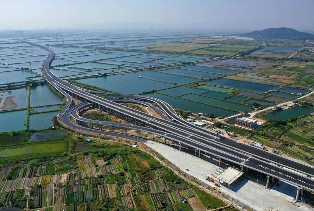 潮汕环线高速公路潮阳段设置3个互通出入口看看记者的实地探访