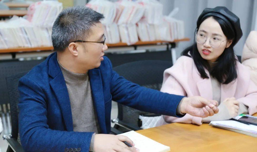 专家引领名师指路黄岩100余名少先队辅导员勤学业务担使命