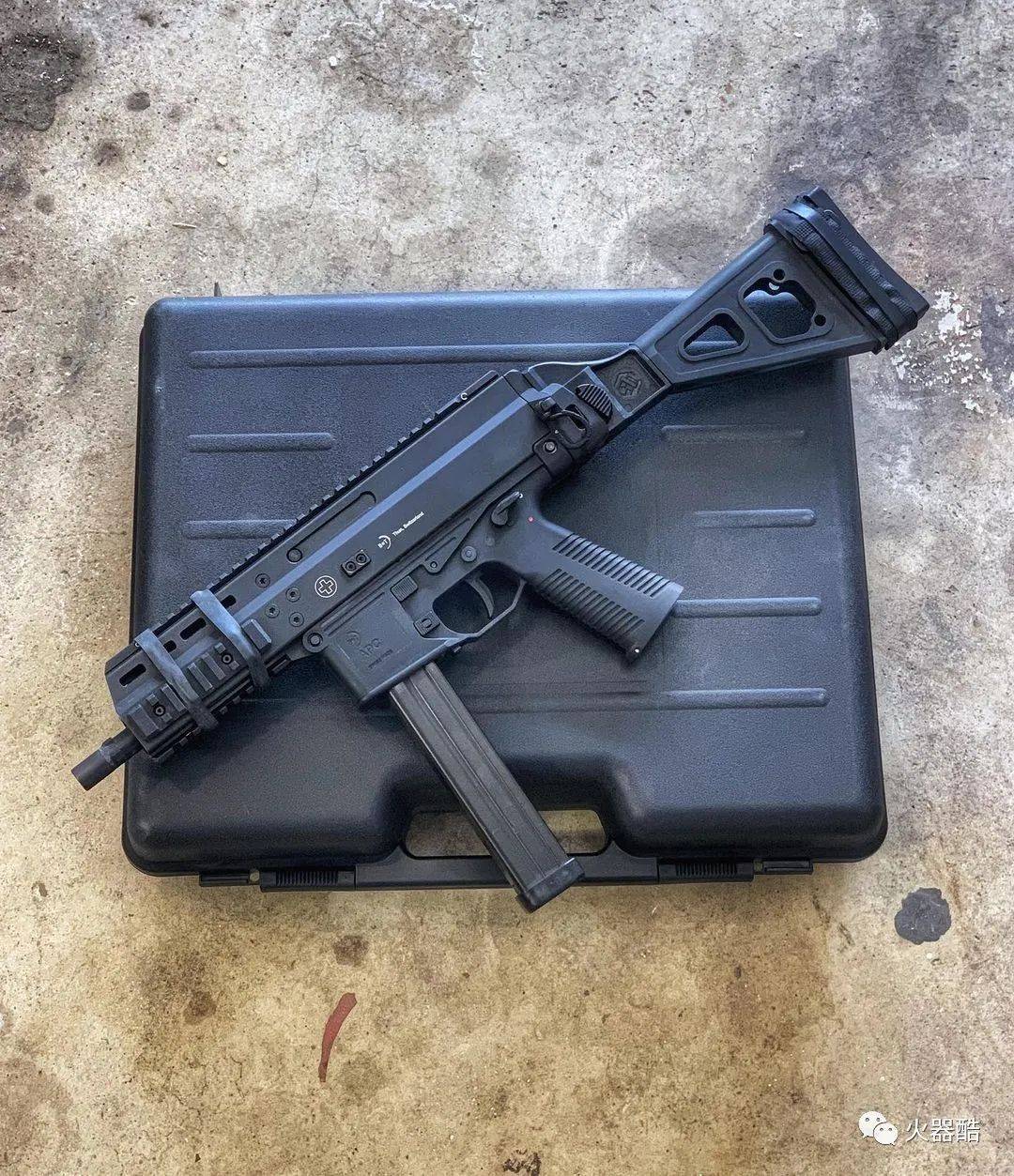 完美点杀瑞士bt公司apc45美图欣赏