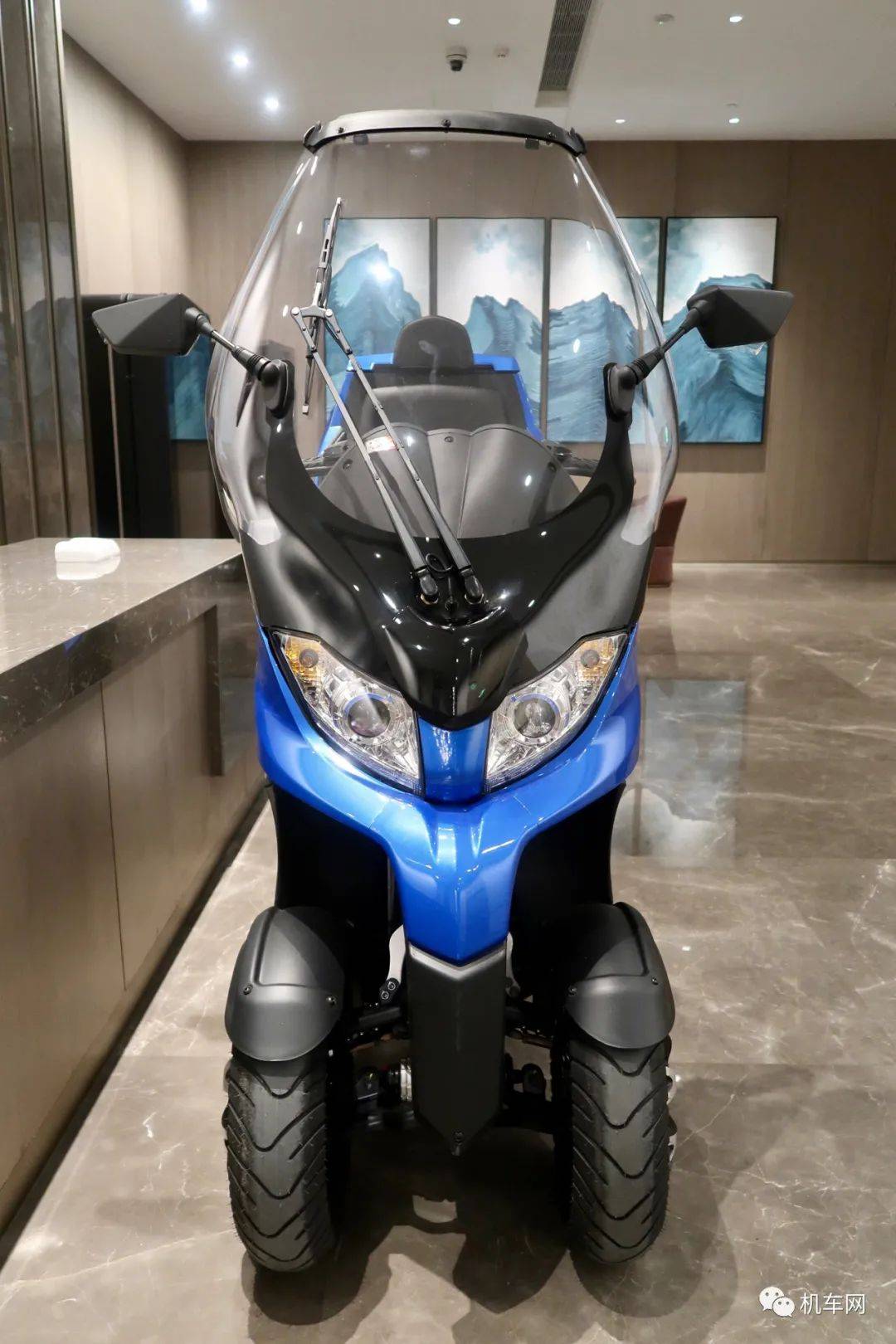 21800元150ccadiva踏板发布触控屏骑行模式水冷四气门