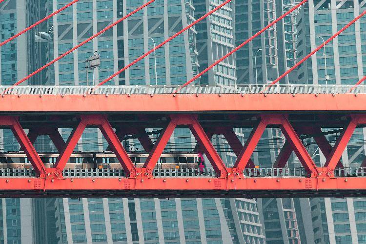 千厮门嘉陵江大桥,地铁6号线 龚梦源鱼洞长江大桥,2号线 王麒竣渝澳