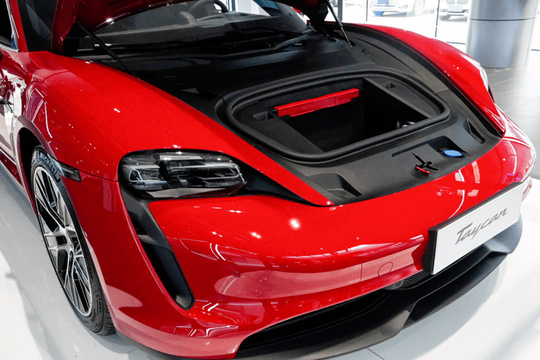 惊艳杭城保时捷taycan4s胭脂红试驾被电到啦