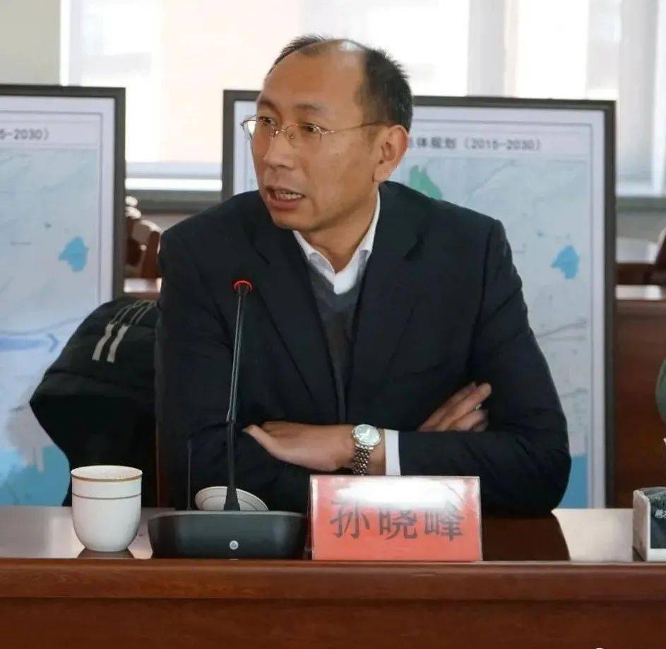大连团市委领导及青年企业家到庄河市青堆镇考察指导工作