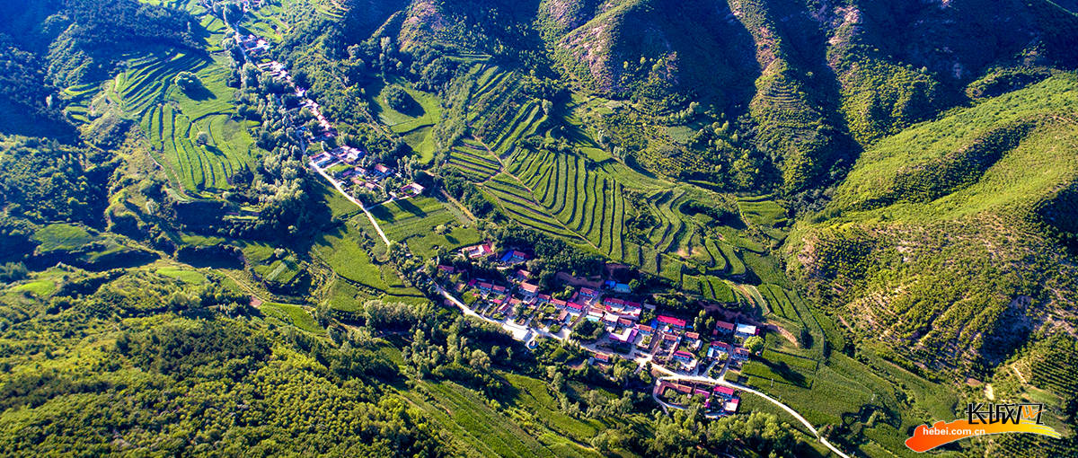 我们的全村福丨承德市隆化县黑沟村:曾经的深度贫困村迎来大变样