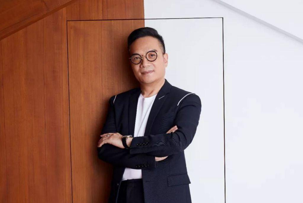 钱金波辞任红蜻蜓总裁少东家钱帆接班