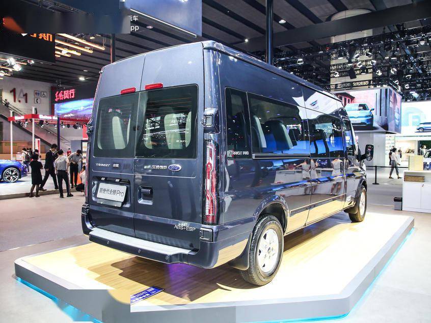 新世代全顺pro上市22t柴油发动机4种座椅布局