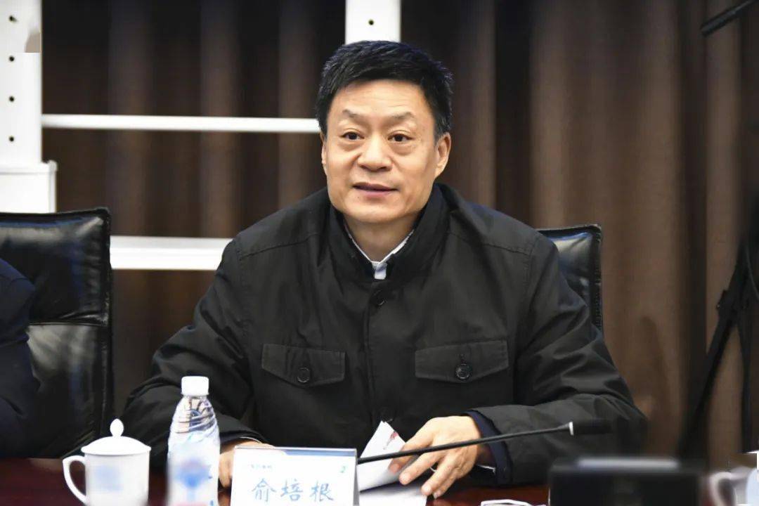 俞培根对各企业在"十三五"期间,特别是今年以来,统筹疫情防控与生产