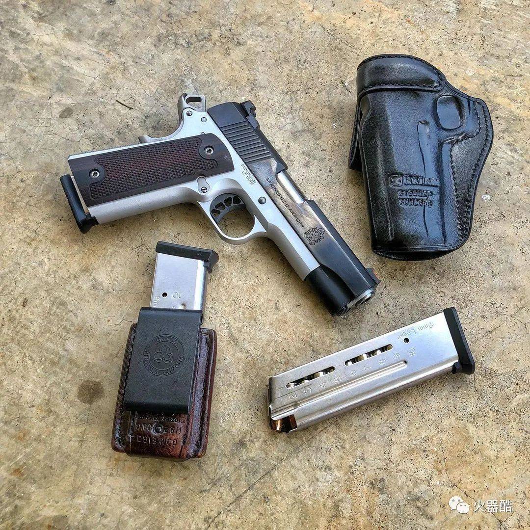 经典枪械摄影最美的枪献给最爱它的你