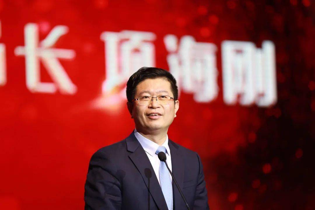 上城区教育局党委书记,局长项海刚是上城教育的领军人,同时也是时代