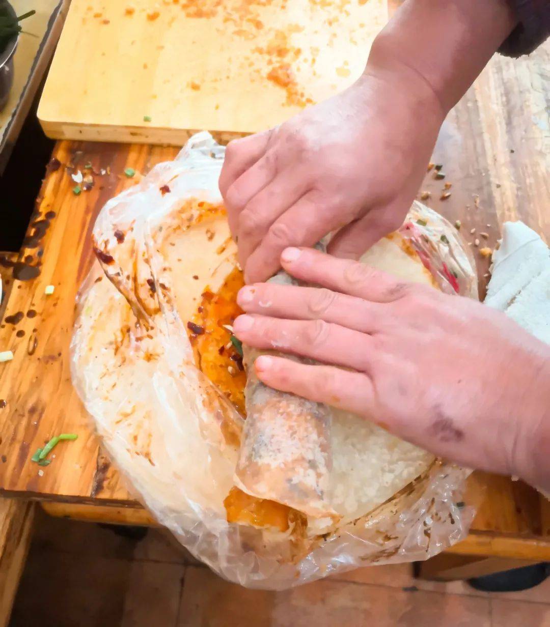 老贵阳人的一生是包饼油条包起来的