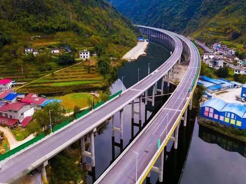 安康:好消息 安岚高速正式通车 约不.