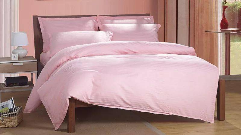 睡什么颜色的床单不易生病运气好这可是风水大忌