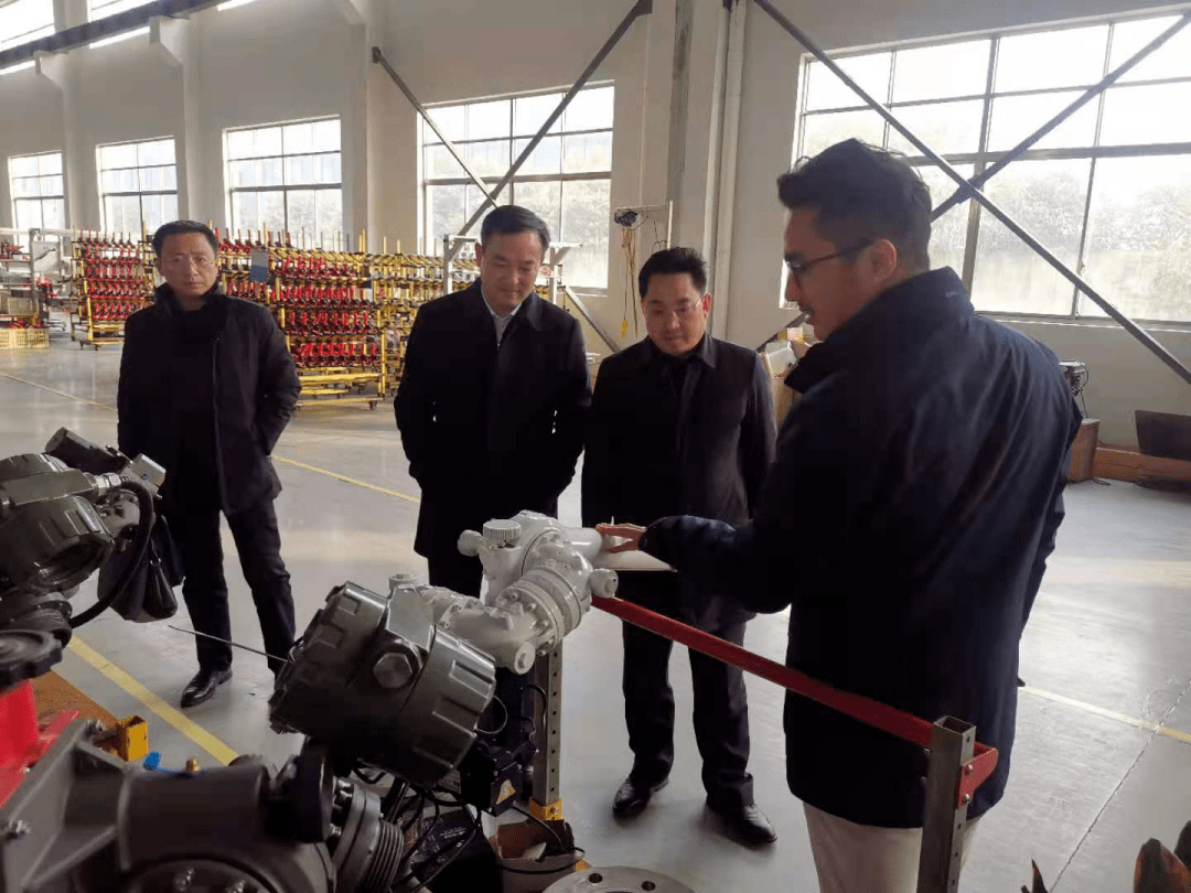 高日平一行先后来到盛鑫消防,丰远德热管设备制造有限