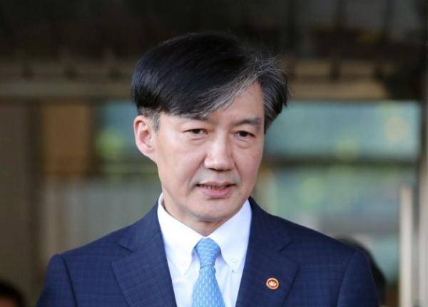 韩国前法务部长官妻子获刑4年