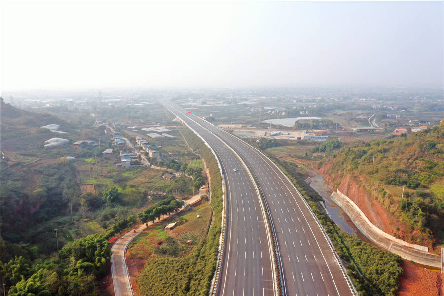 天府机场高速公路图片