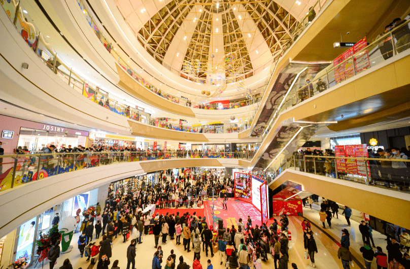 邯郸邯山万达广场开业 张欣悦摄近年来,该区大力发展城市商贸楼宇经济