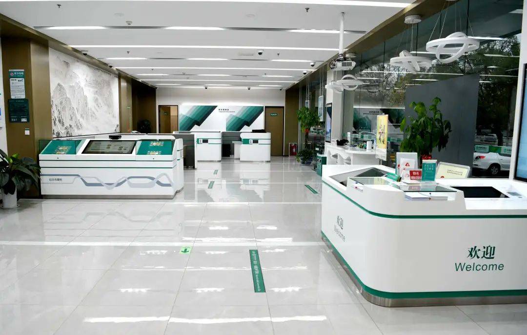 一秒站上泰山顶看雪景来这家农行网点就可以