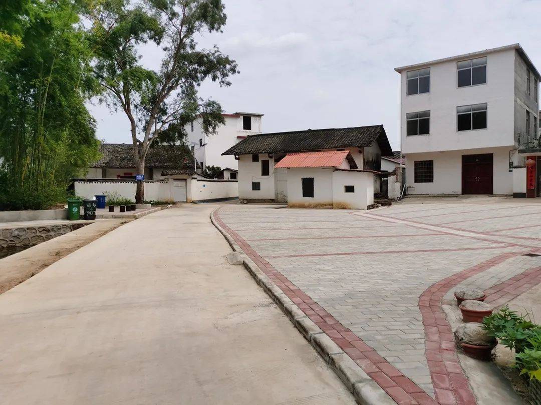 赣州市南康区农村人居环境整治三年行动工作纪实