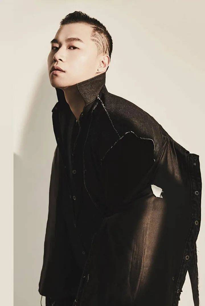 李尔新李尔新李尔新李尔新李尔新首张个人专辑《演说家》,从创作到