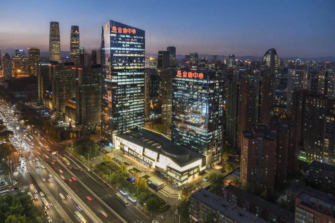 中国10强 金地物业入驻凤凰里,26℃管家服务,定制专属都会生活-搜狐大视野-搜狐新闻