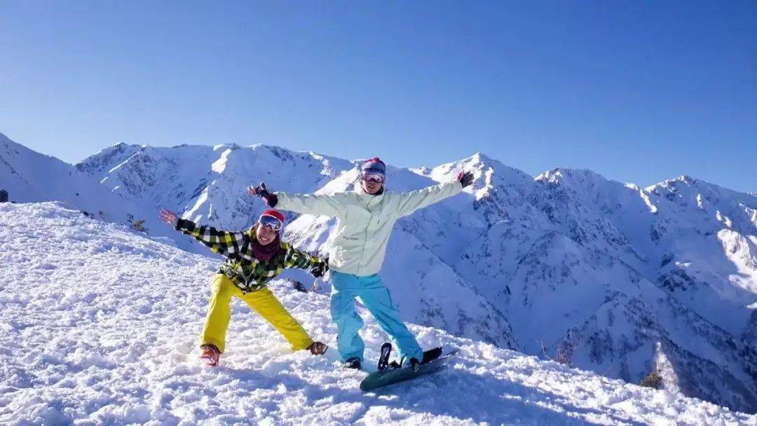 香木河滑雪99元限时抢购香木河滑雪票一张全天不限时畅玩10000平米