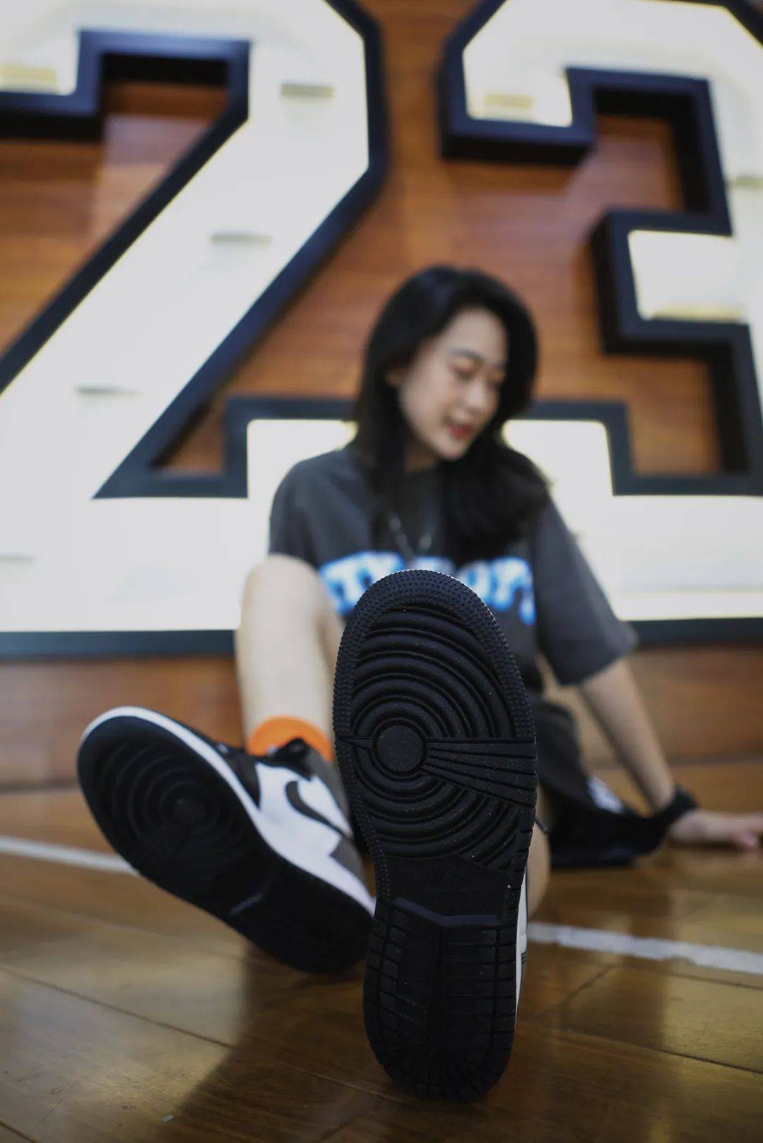 xh55girl感觉这双aj1有浓浓的摩卡味道火山