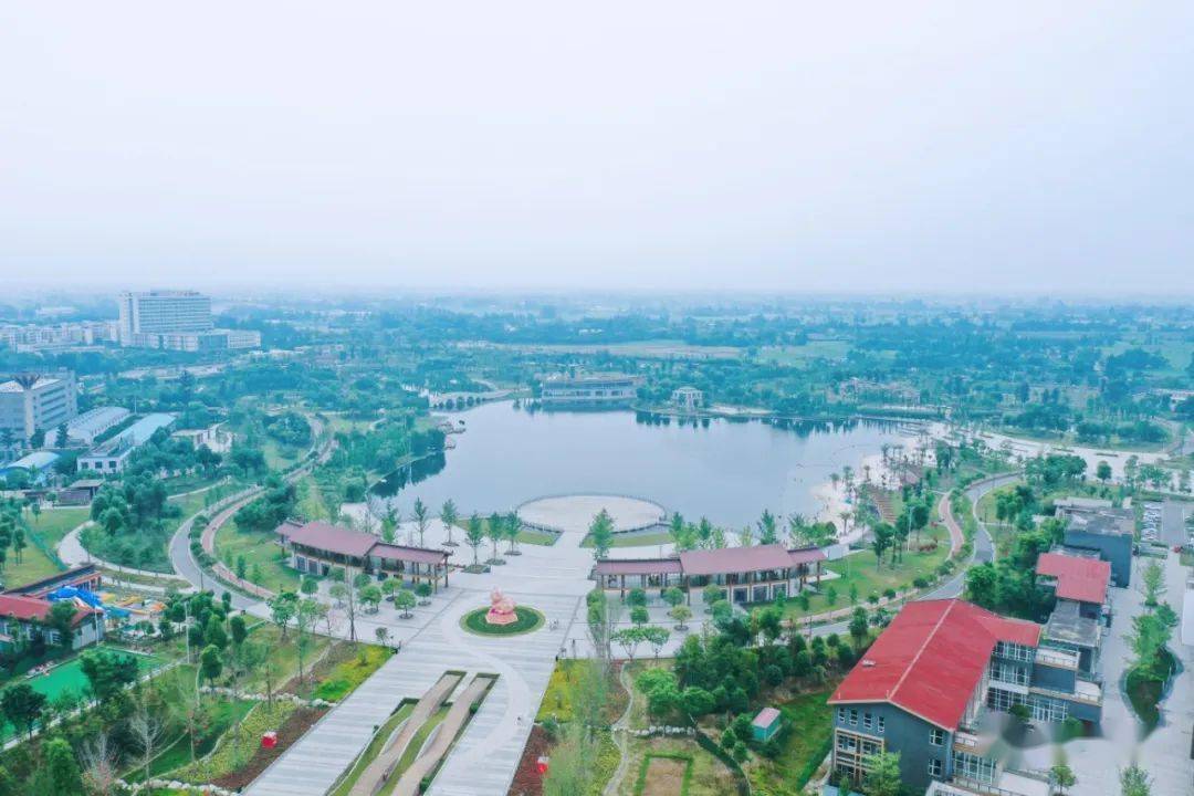 什邡雍湖社区图片