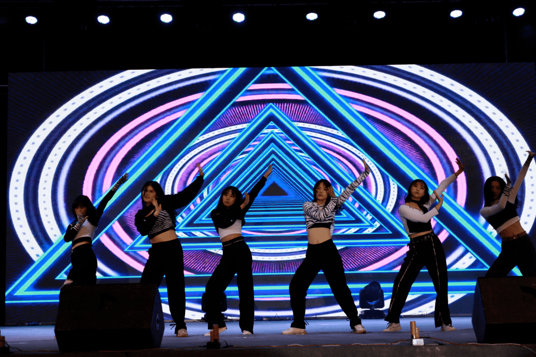 蒙古舞《土金山》电影片段《少年的你》健美操《danceholic》