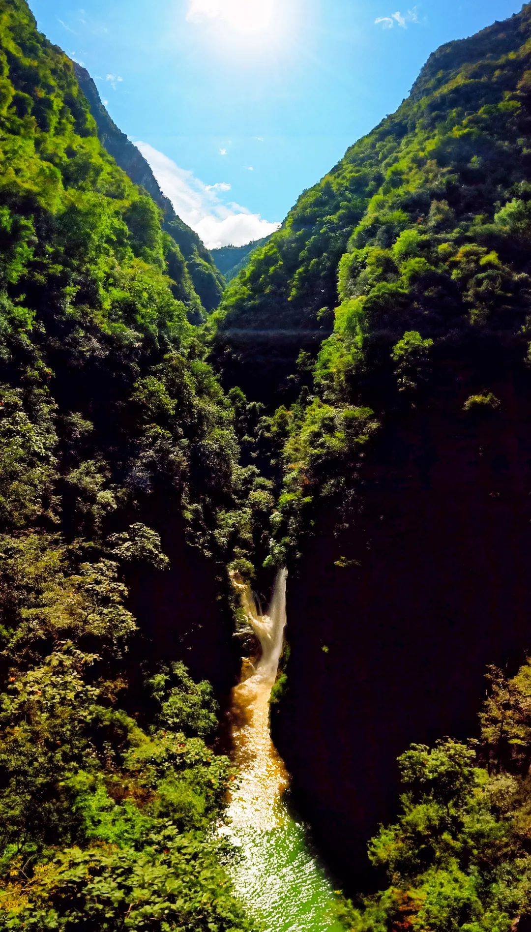 文艺元旦!尽在"情暖巴山 诗话无源洞"诗词音乐会