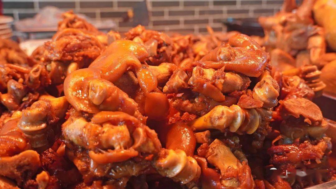 啃就完了人气爆棚的张洋猪蹄真的太赞了