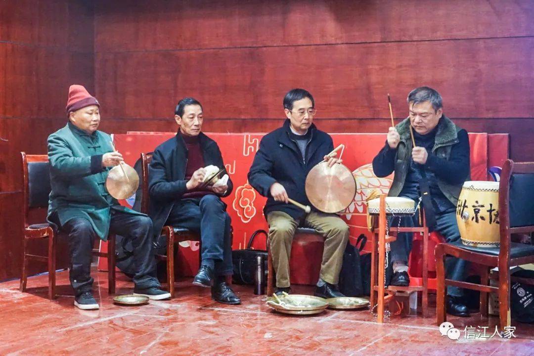 信州:新年京剧演唱会(上)