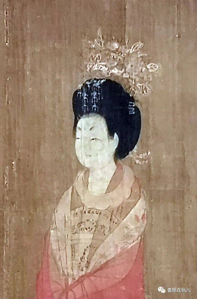 国宝簪花仕女图