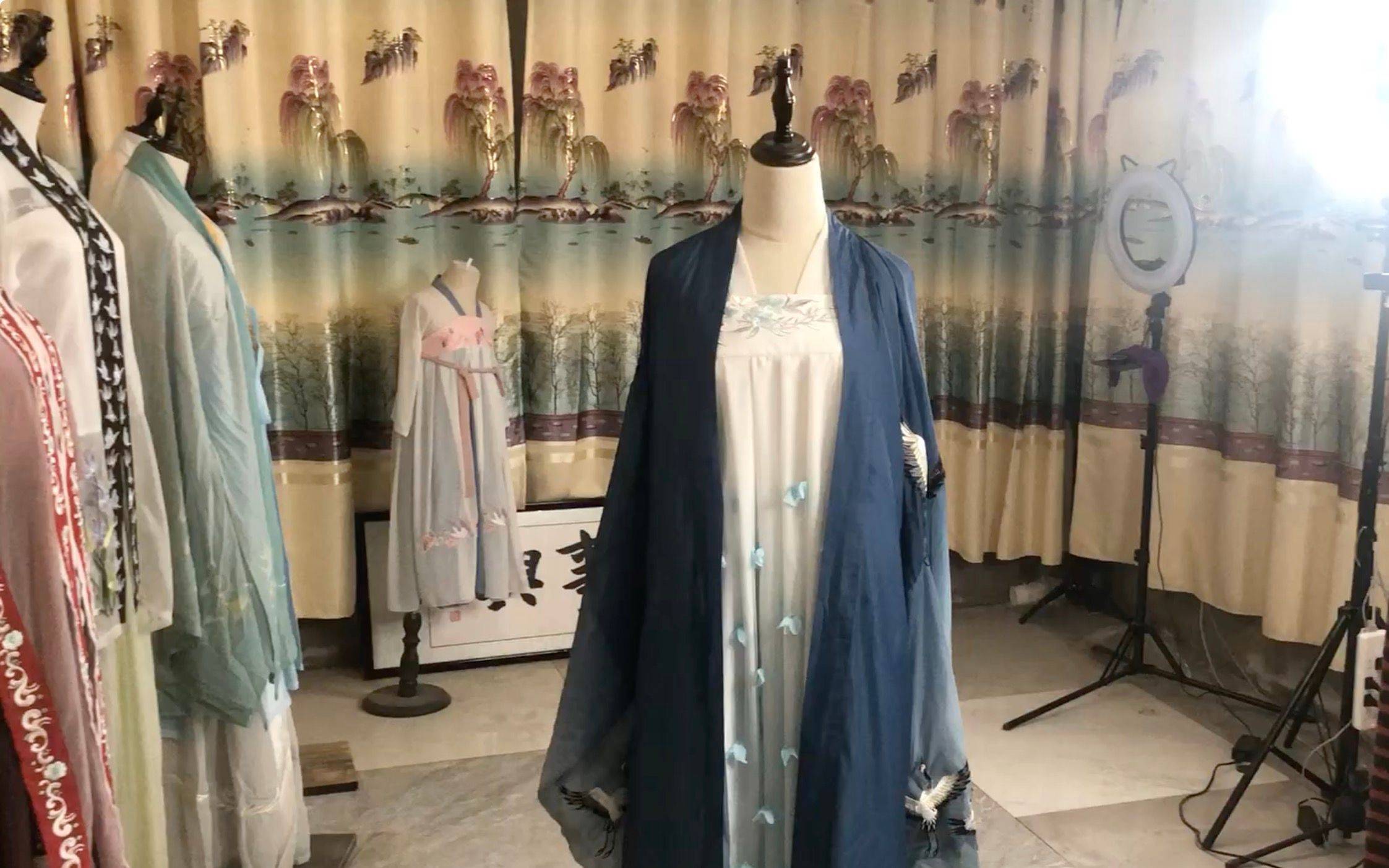 曹县汉服创业记一年卖出19亿平价转型与原创梦想