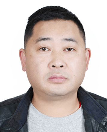 姓 名:杨理东户籍/居住地:贵州省六盘水市钟山区南环中路83号附9号502