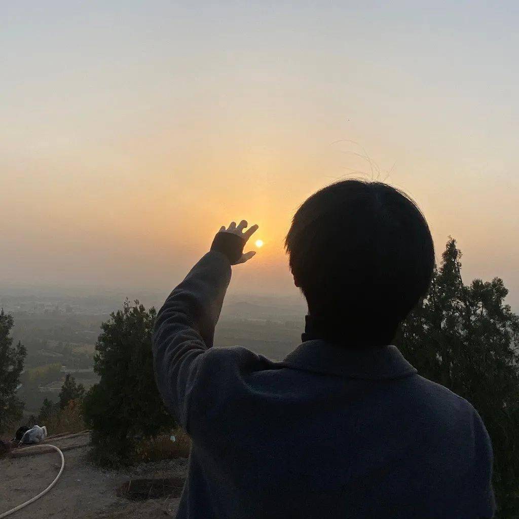 【微信头像】r1se赵让