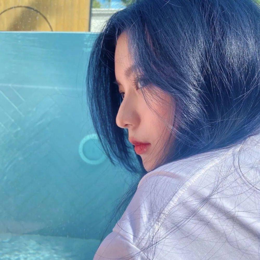 女生头像吼吼看