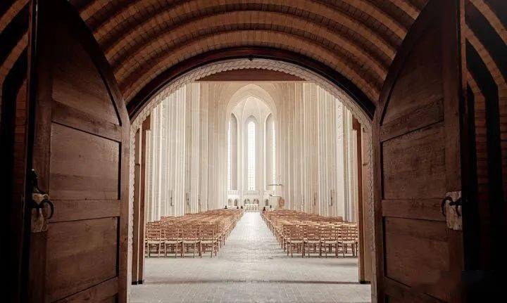 迄今为止你见过最惊艳的建筑是哪个?_教堂