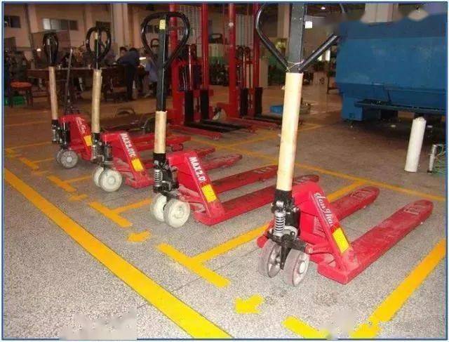 图42图43仓库5s效果展示图44图45图46图47图48员工水杯5s效果展示图49