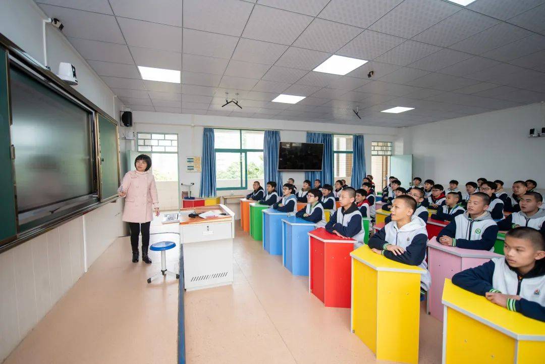 更合中学:重德育抓教研兴队伍,乡镇中学变身一方育人沃土