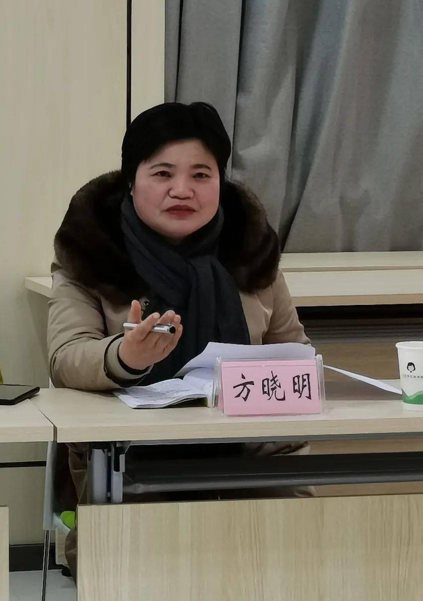 与会代表发言鲍楠对各位代表的精彩发言给予了充分肯定,与会代表谈到