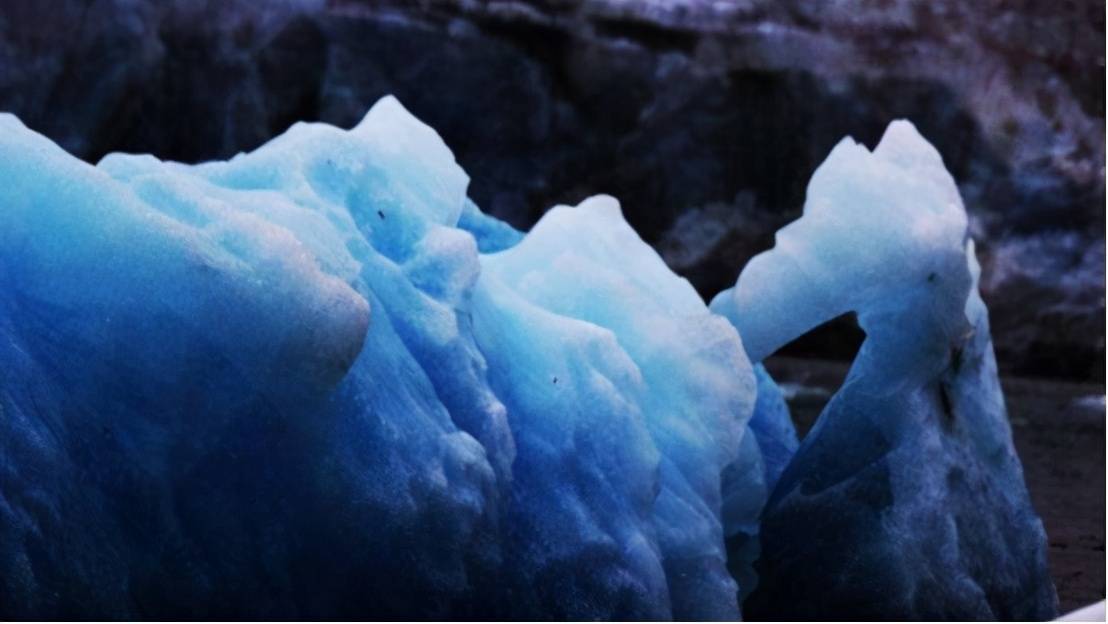 科学家发现神奇"七号冰",只需1小块,数小时就能冻住整个海洋_地球