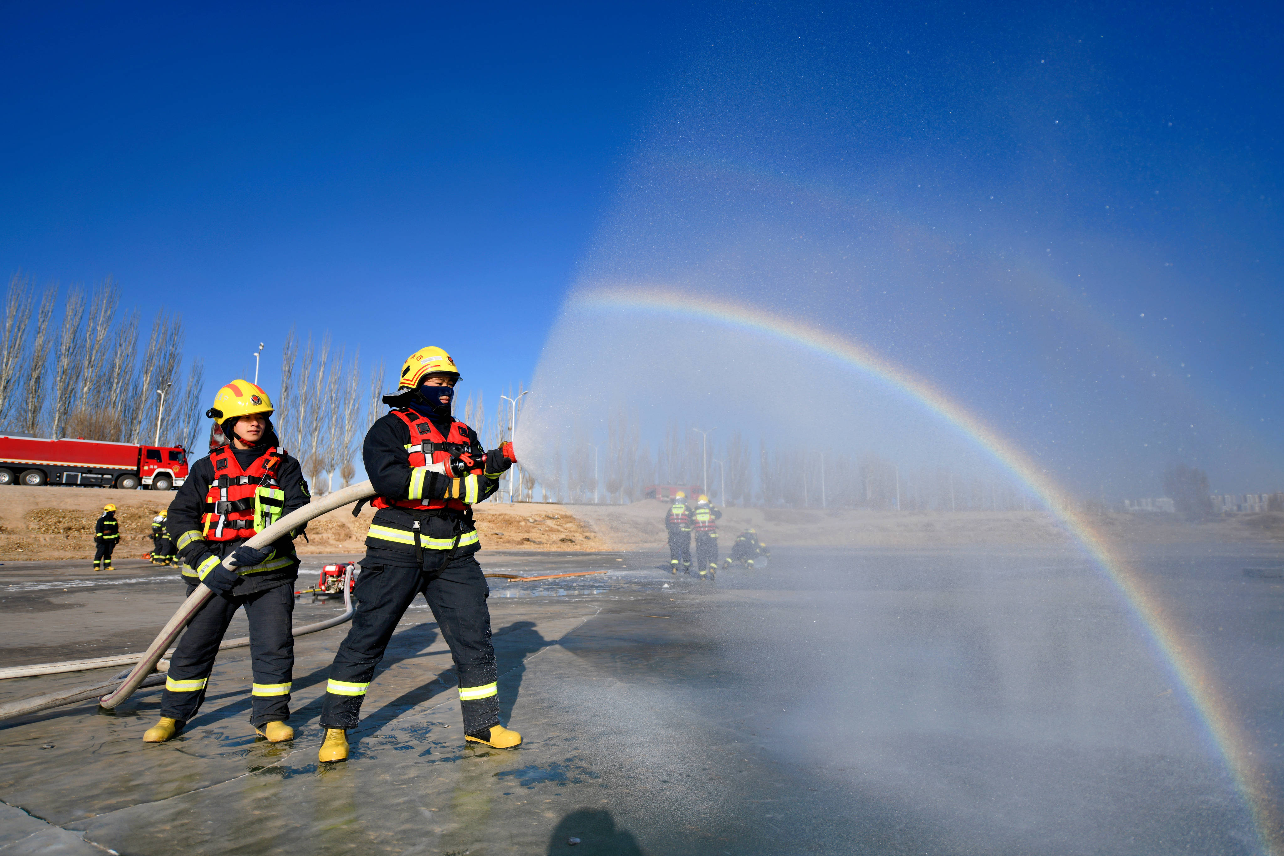 "冬练三九" 守护平安