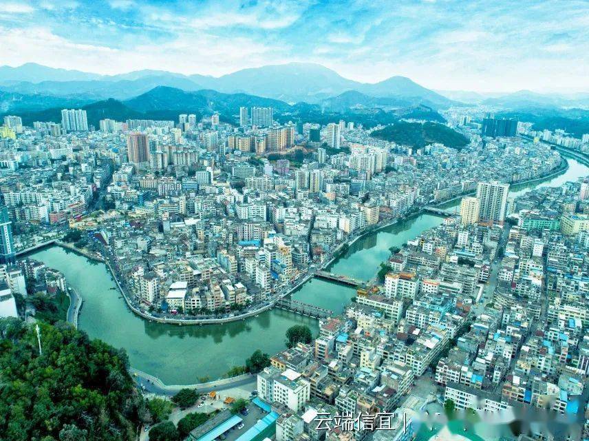 这一年信宜东扩南拓西进北延一起来看看变化有多大