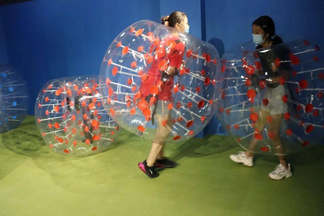 r减压体验馆:地址:中山市南区城南一路8号二层.