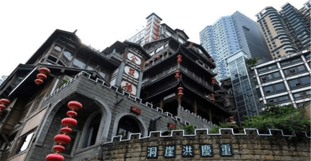 重庆人最热爱的景区，投资达3.85亿，不收门票游客络绎不绝